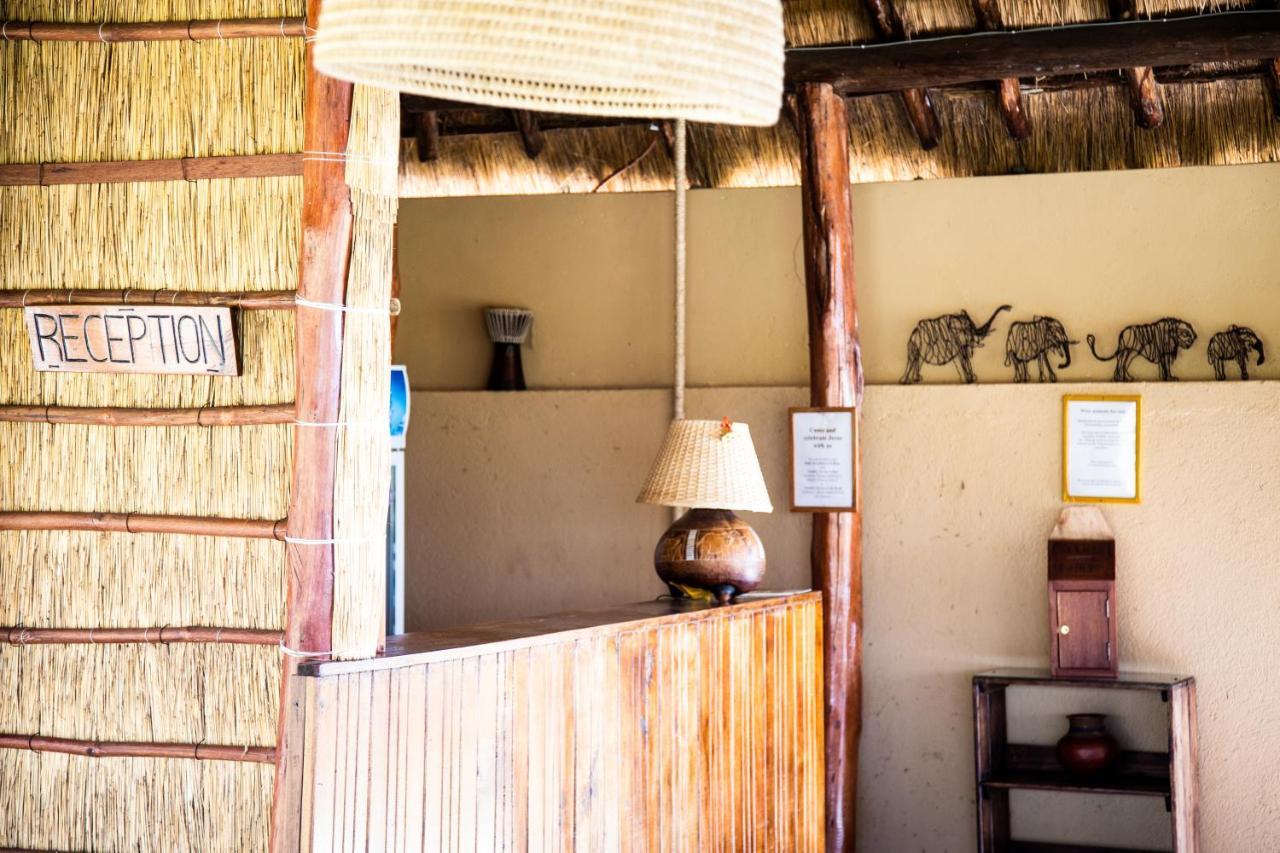Mama Washindi Lodge Pakwach Ngoại thất bức ảnh