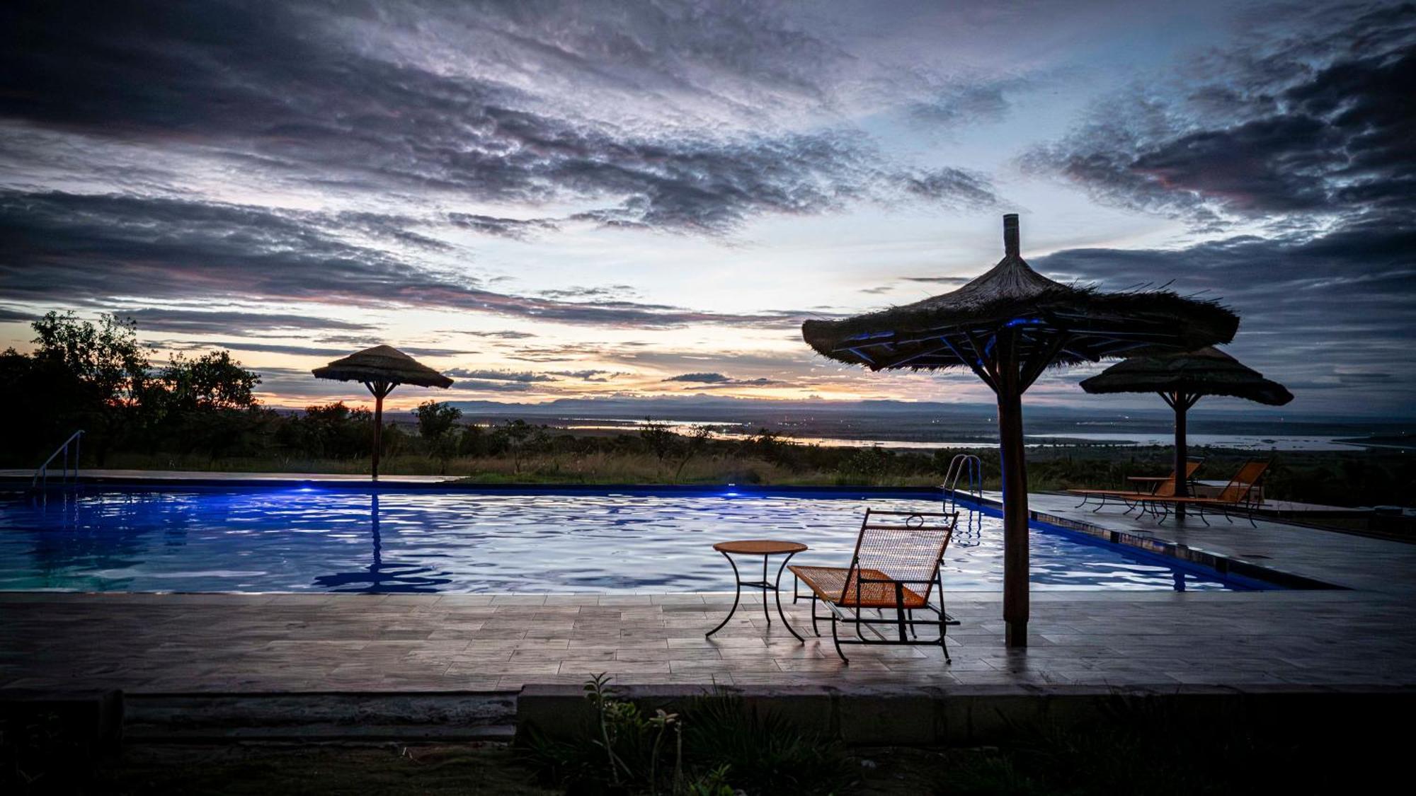 Mama Washindi Lodge Pakwach Ngoại thất bức ảnh